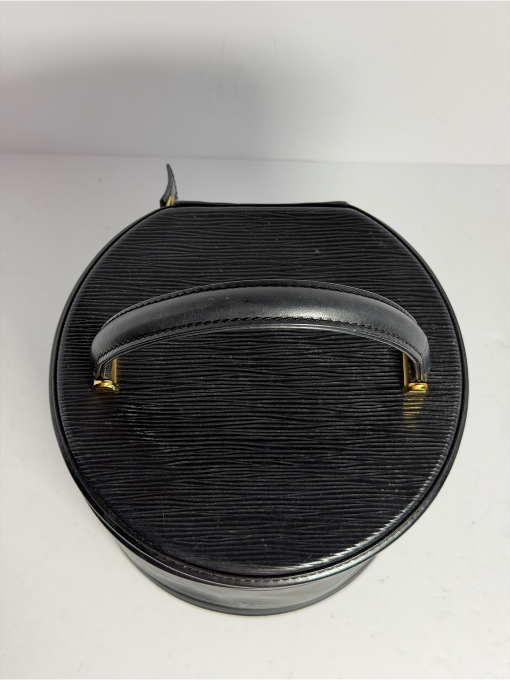 Louis Vuitton Black Epi Cannes Vanity Bag - Picture 10 of 15
